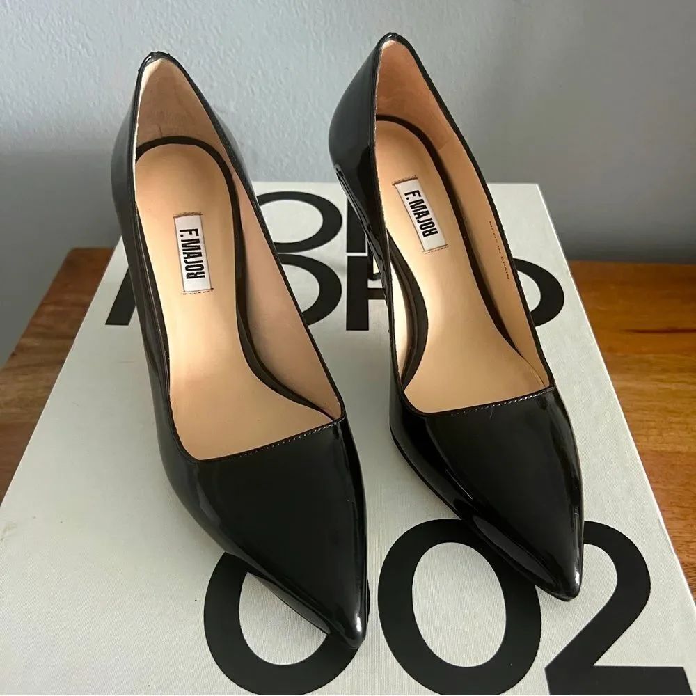 F. Major Black Patent Leather Heels Size 7W